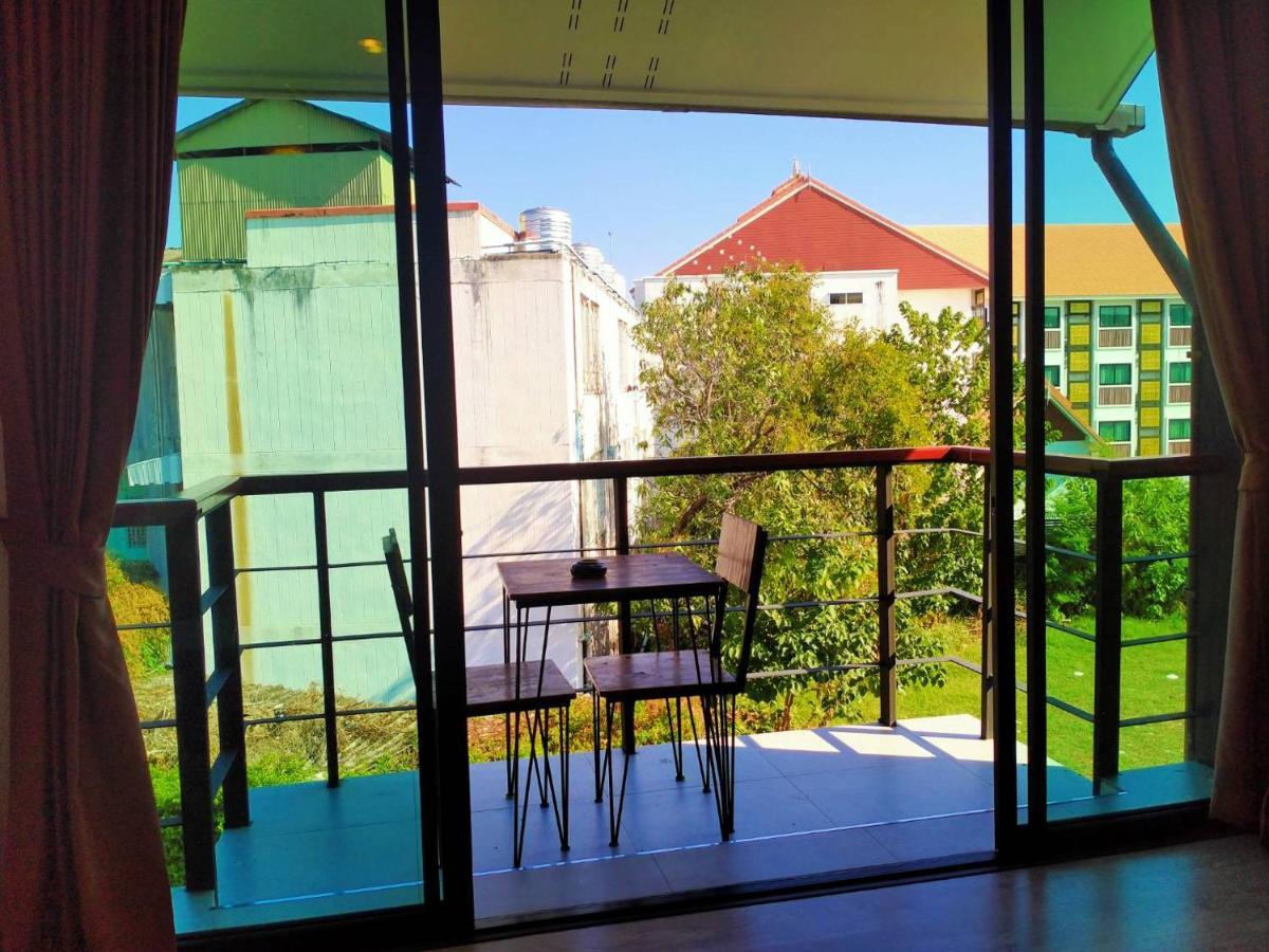 Hotel De Nara-Sha Extra Plus Chiang Mai Exterior photo