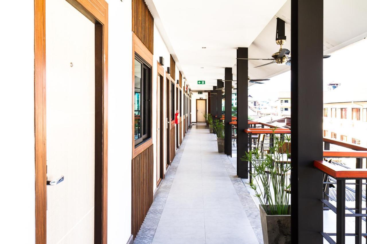 Hotel De Nara-Sha Extra Plus Chiang Mai Exterior photo